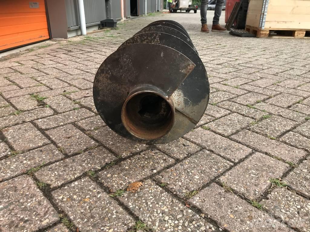 CLAAS Opvoervijzel Příslušenství a náhradní díly ke kombajnům