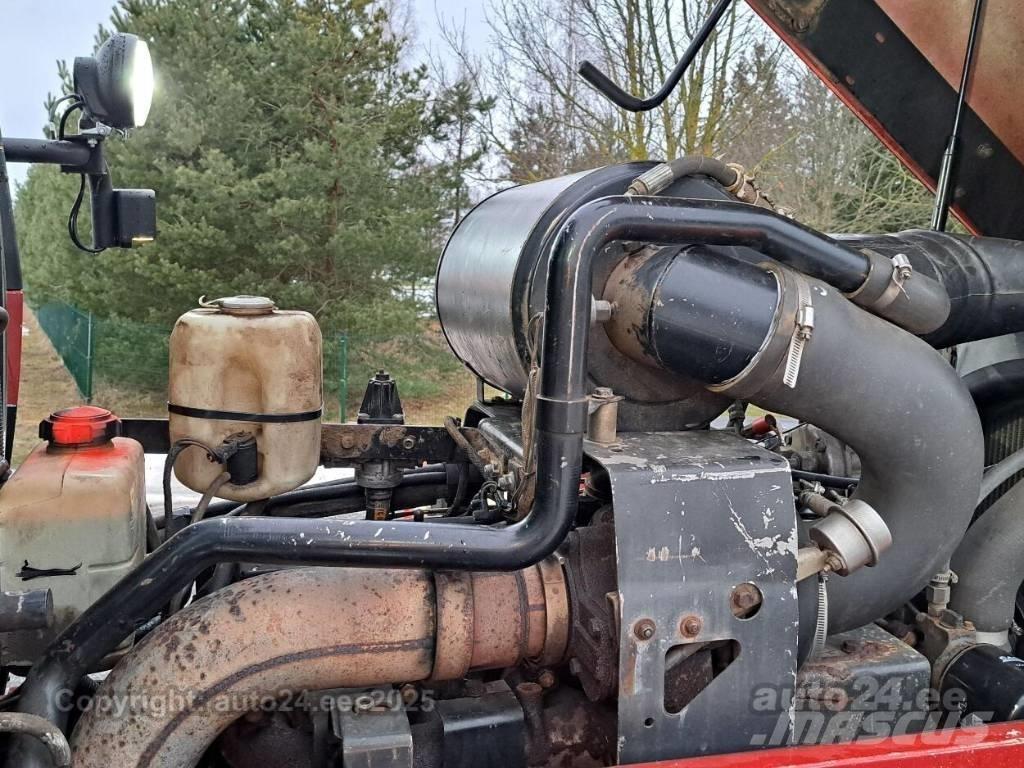 Case IH 7220 Traktory