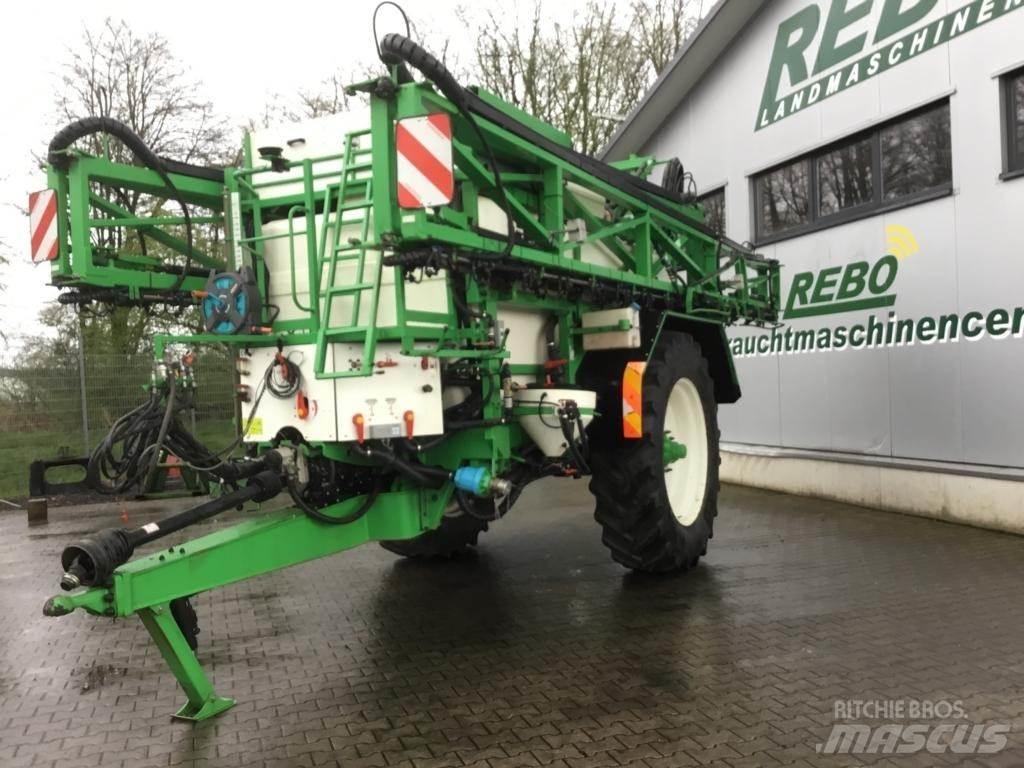 CHD F 7033 A Tažené postřikovače