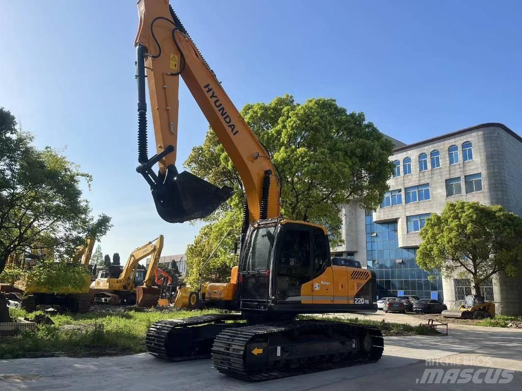 Hyundai R220-9S Kolová rýpadla
