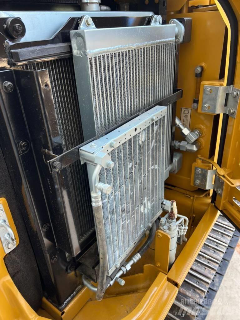 CAT 305.5 Pásová rýpadla