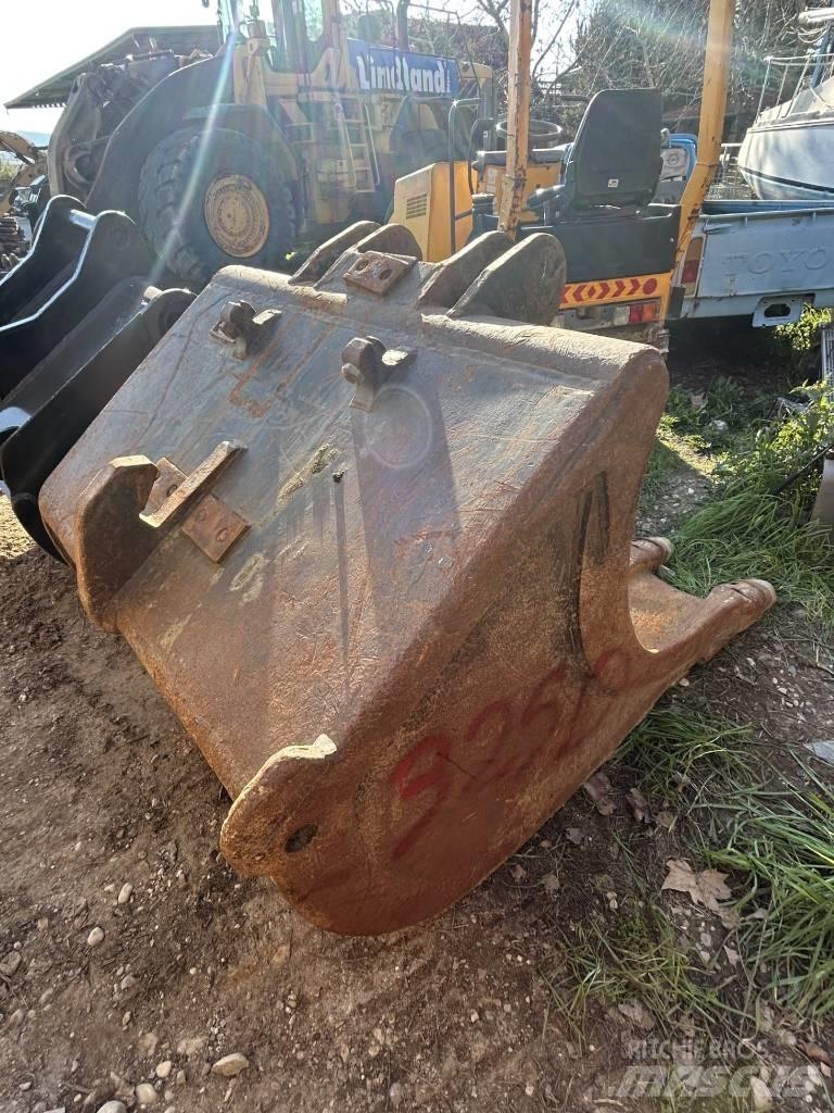 CAT 325 D L Pásová rýpadla