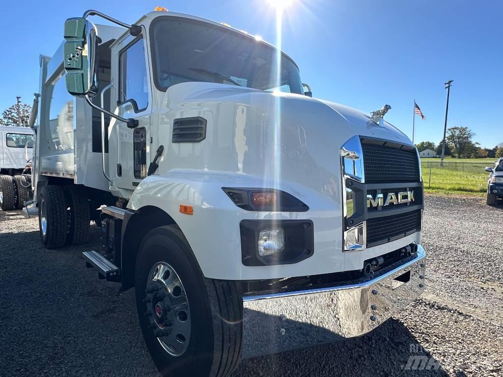 Mack MD6 Popelářské vozy