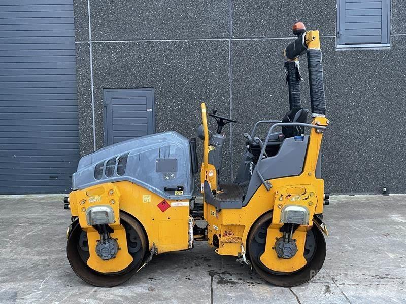 Hamm HD 12 VV Tandemové válce