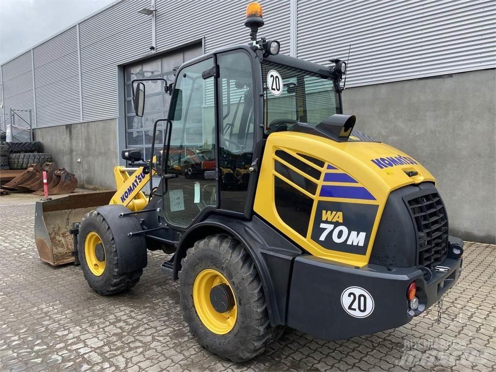 Komatsu WA70M-8EO Víceúčelové nakladače