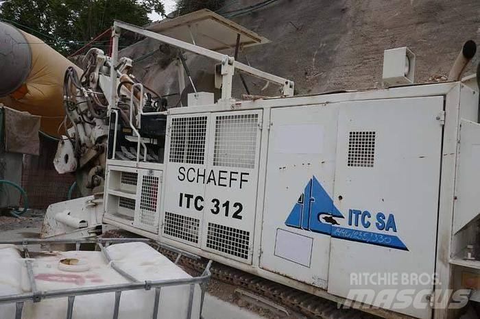Schaeff ITC312 Povrchové vrtací stroje