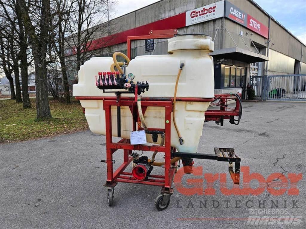Schmotzer 800 l Tažené postřikovače