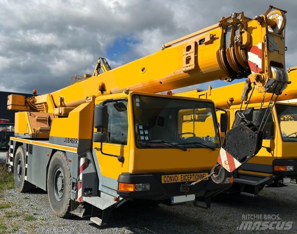 Liebherr LTM 1030-2 Jeřáby pro těžký terén