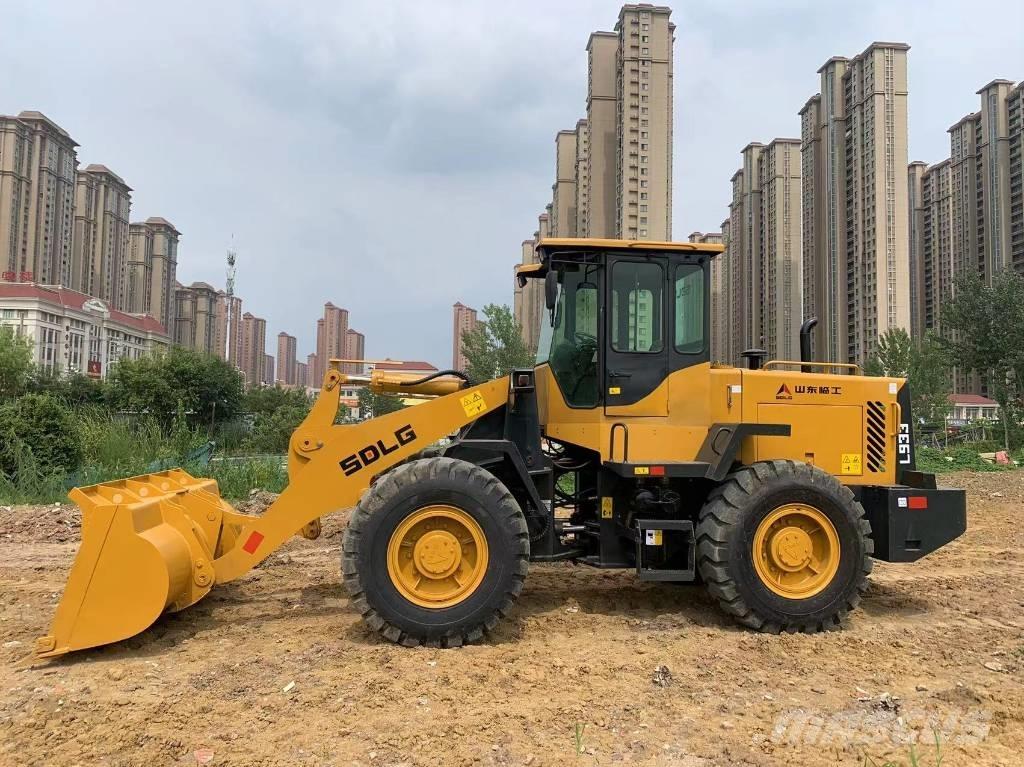 SDLG L 933 Kolové nakladače