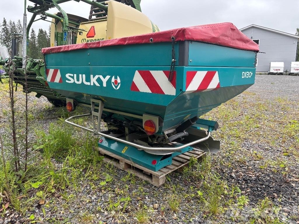 Sulky DX 30+ Rozmetadlo minerálních hnojiv