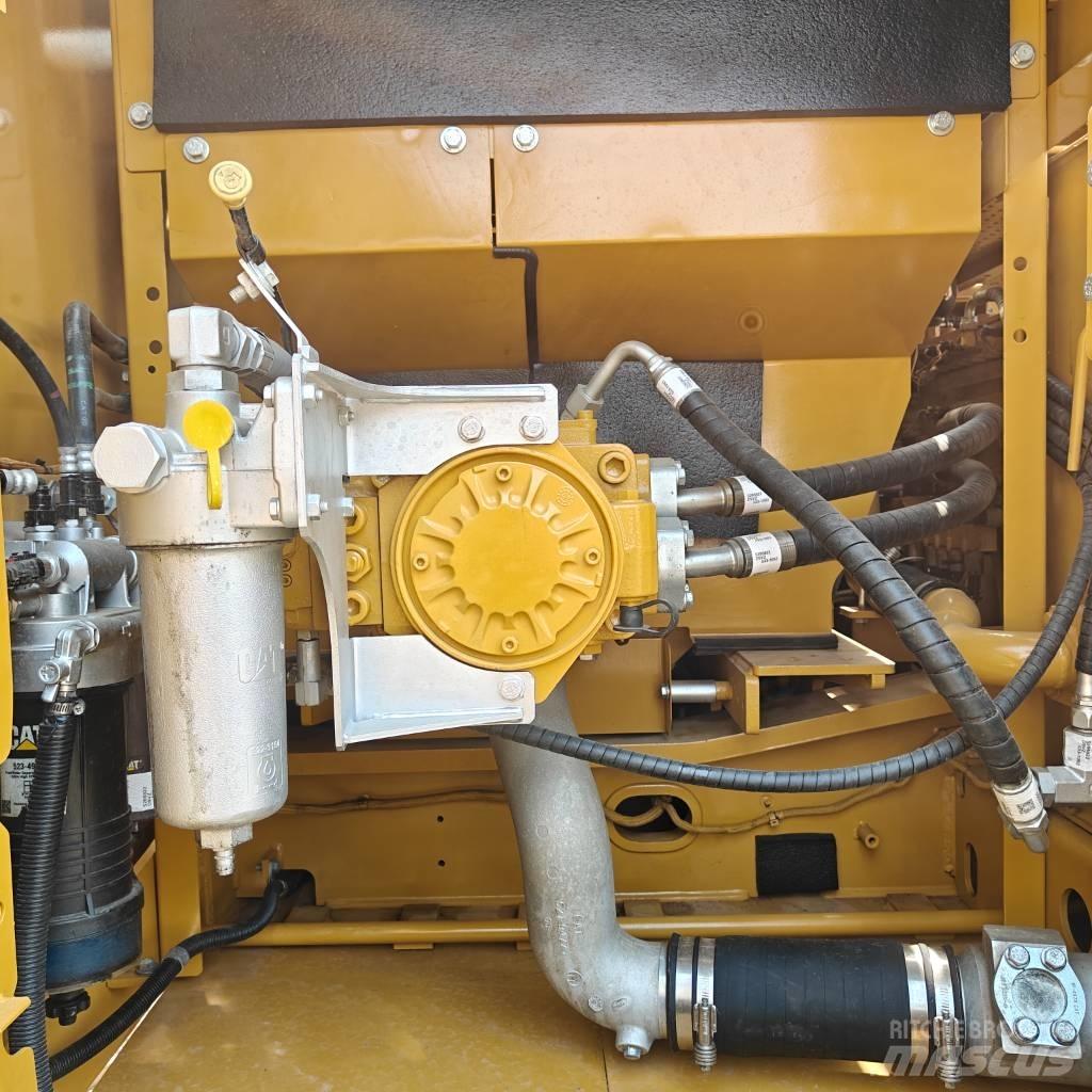 CAT 330GC Pásová rýpadla