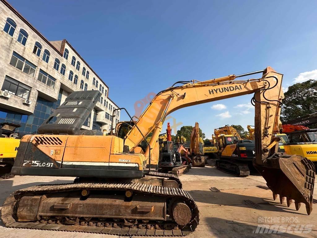 Hyundai R 225 -9 Pásová rýpadla