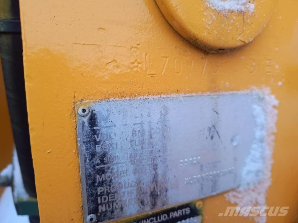 Volvo L70 Kolové nakladače