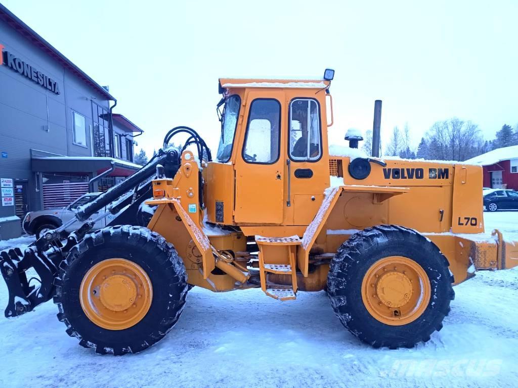 Volvo L70 Kolové nakladače