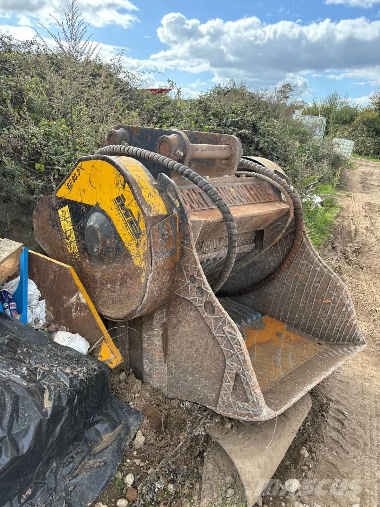 MB Crusher BF 80.3 Drtící zařízení