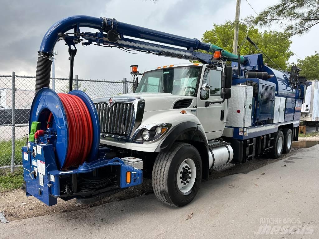 International 7500 Kombinované/Čerpací cisterny