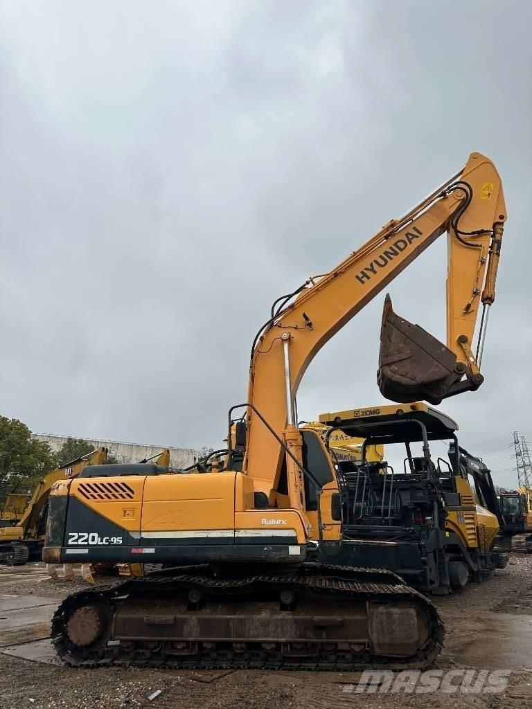 Hyundai 220LC-9S Pásová rýpadla