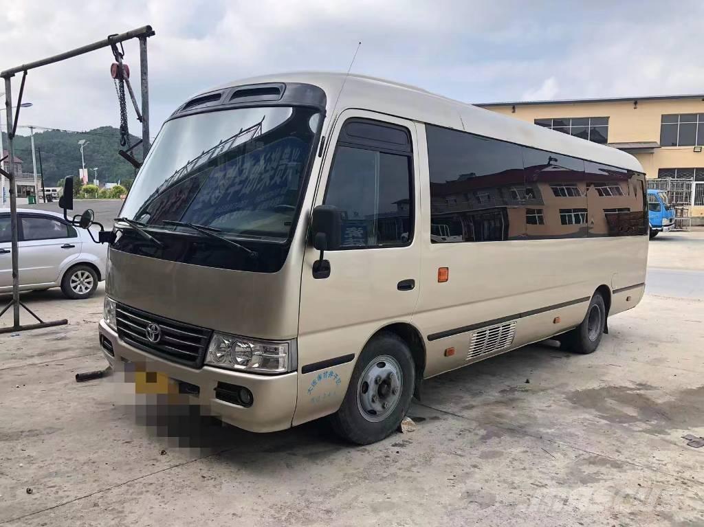Toyota Coaster Bus Minibusy