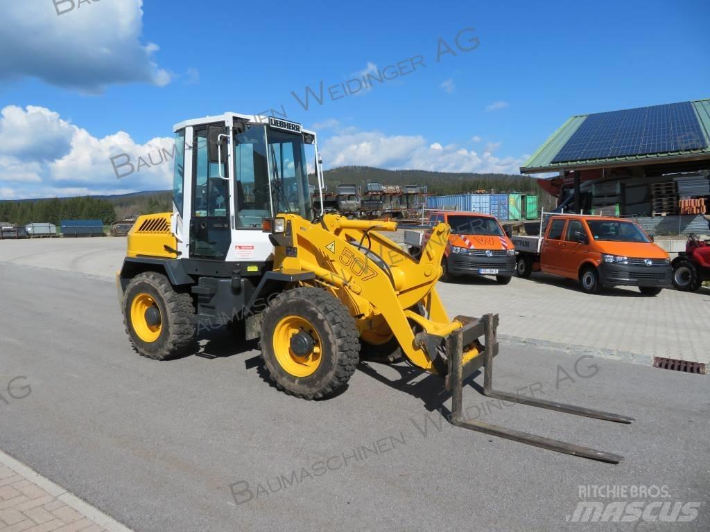 Liebherr L 507 Kolové nakladače
