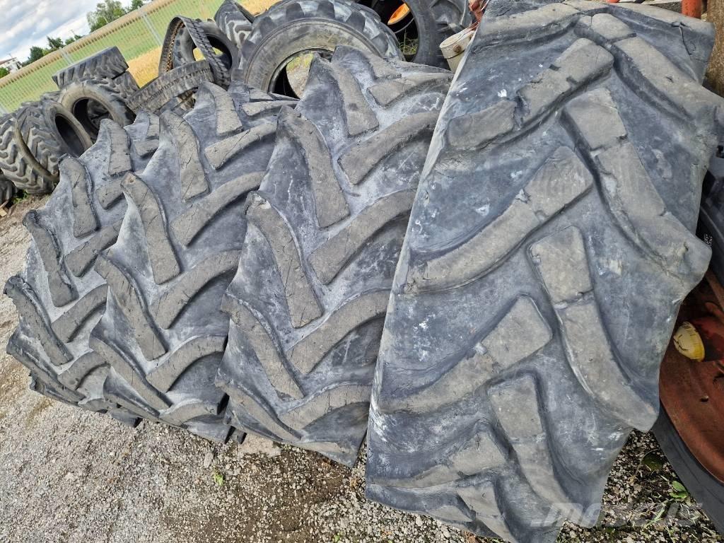 JCB 531-70 Pneumatiky, kola a ráfky