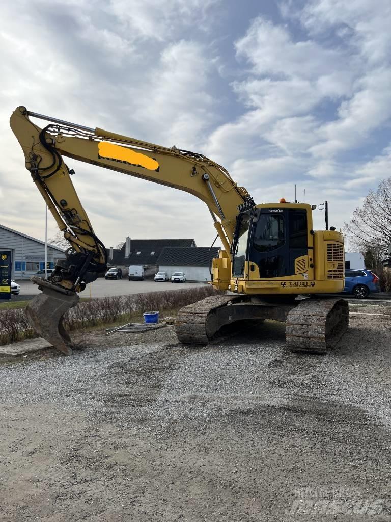 Komatsu PC 228 Pásová rýpadla