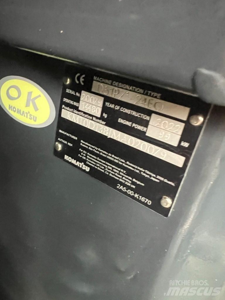 Komatsu D51PXI-24EO Pásové dozery