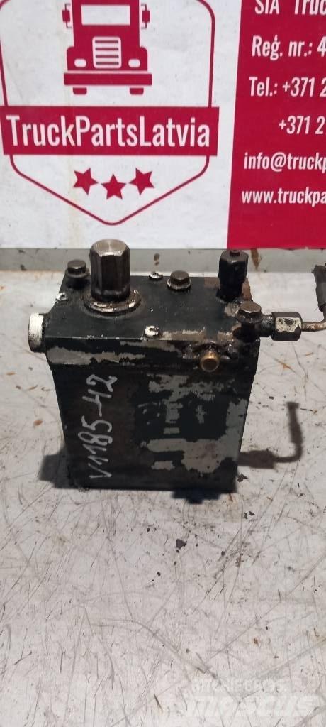 Volvo FH 12.    21882617 Hydraulika
