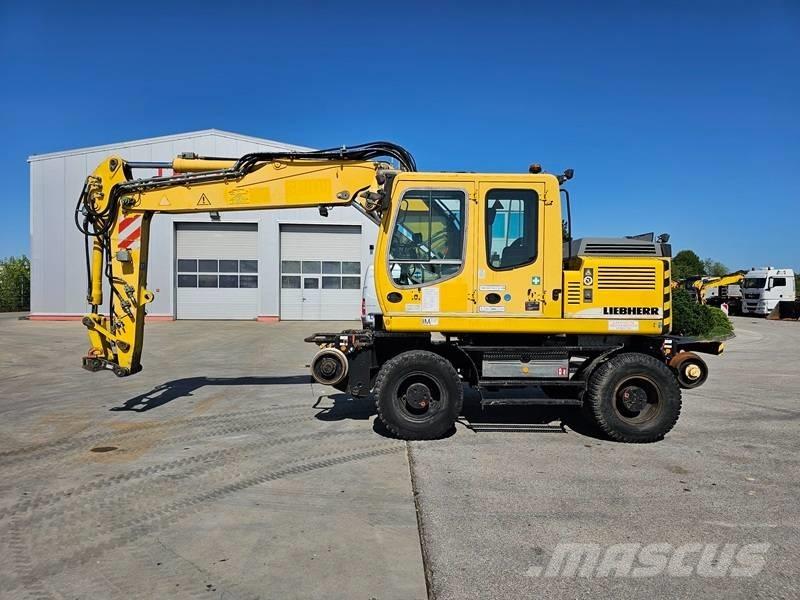 Liebherr A 900 C ZW Kolová rýpadla
