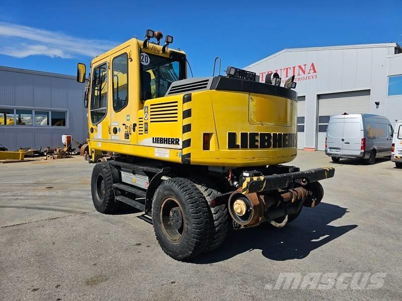 Liebherr A 900 C ZW Kolová rýpadla