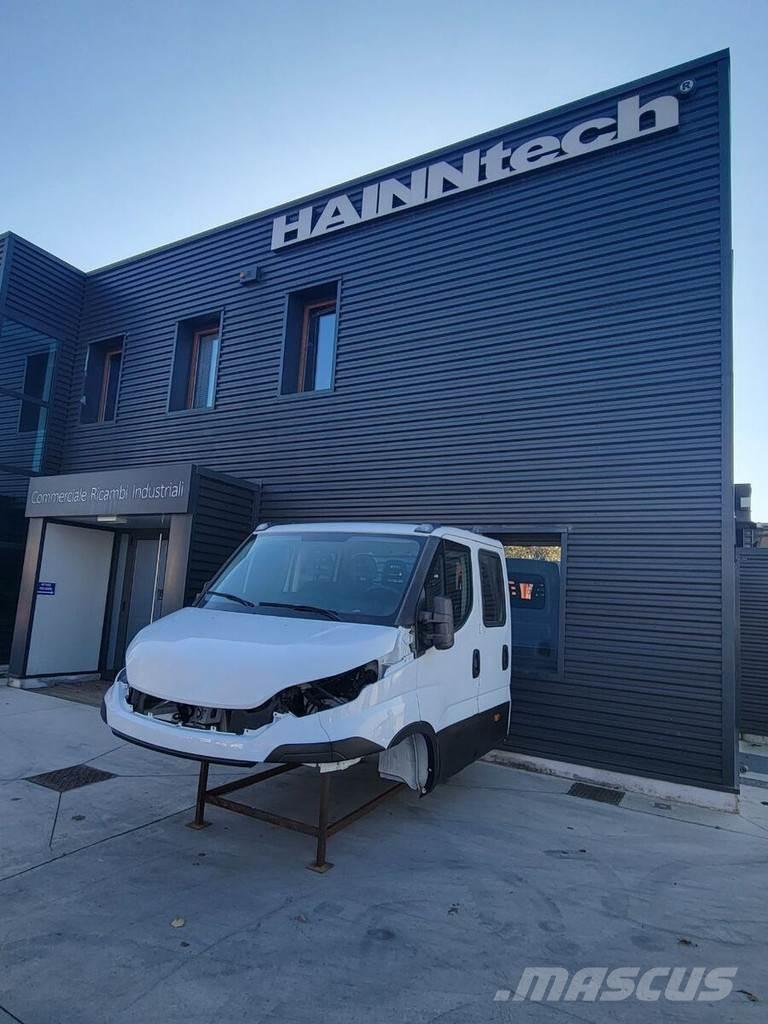 Iveco DAILY E6 Kabiny a interiér