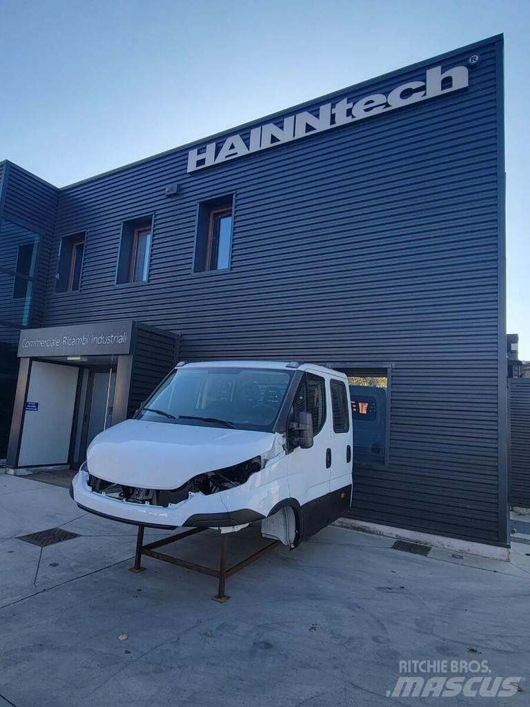 Iveco DAILY E6 Kabiny a interiér
