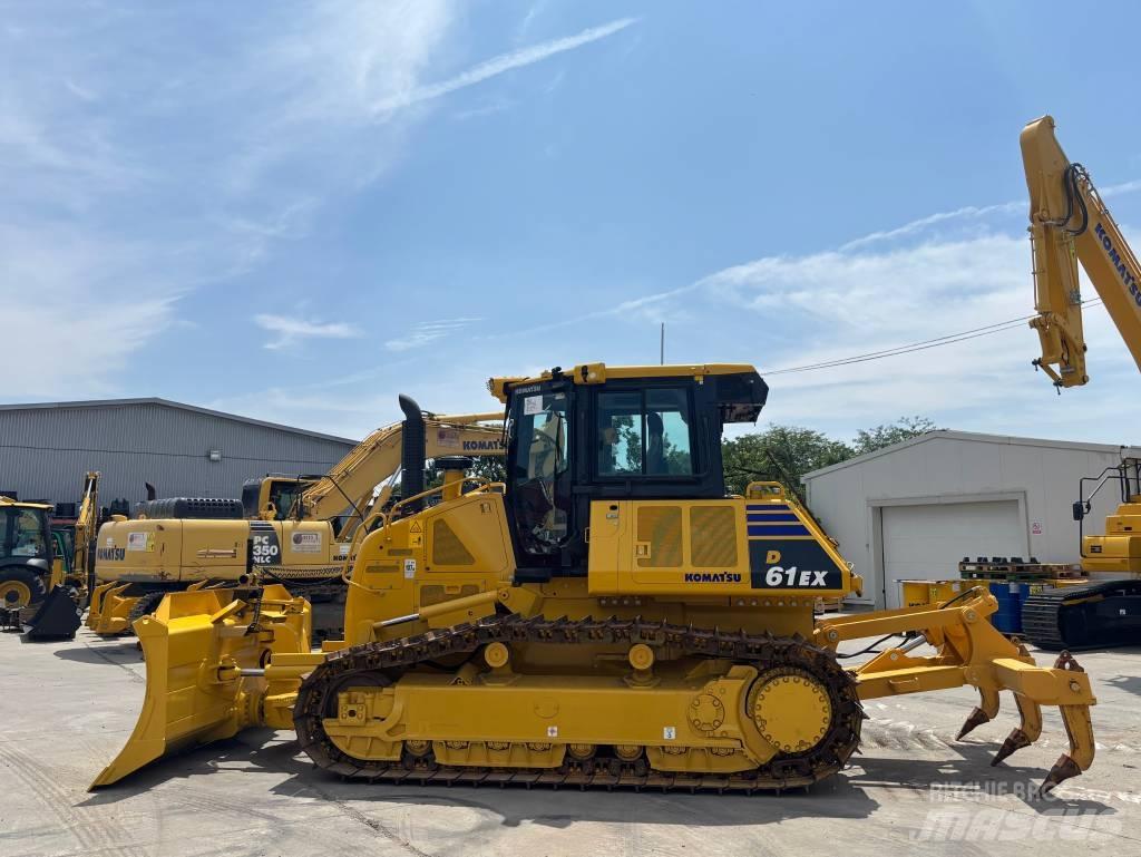 Komatsu D61EX-24E0 Pásové dozery