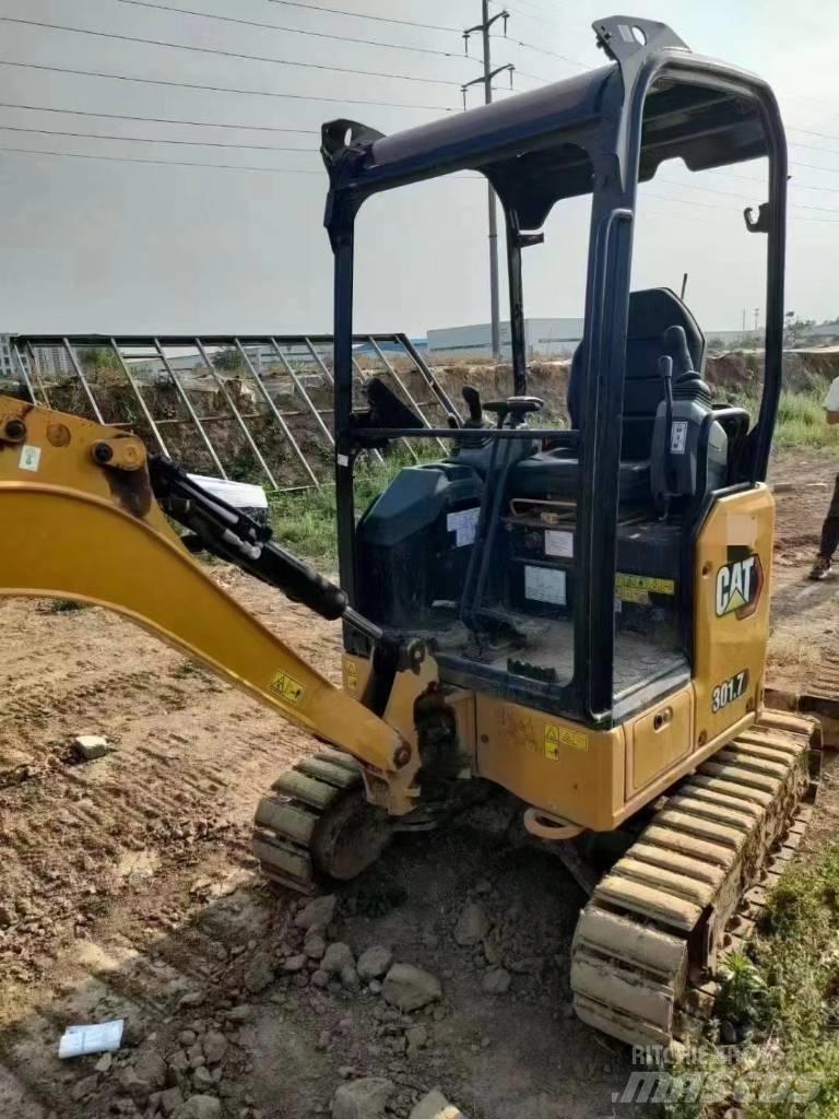 CAT 301.7 Mini rýpadla < 7t