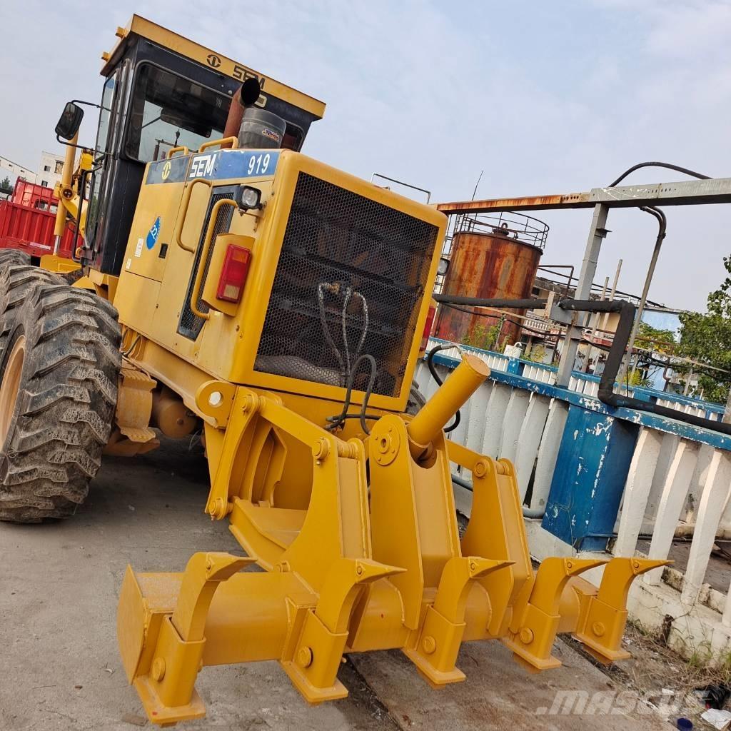 SEM 919 Grejdry
