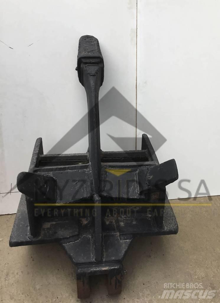 Liebherr R 942 Půdní rozrušovače