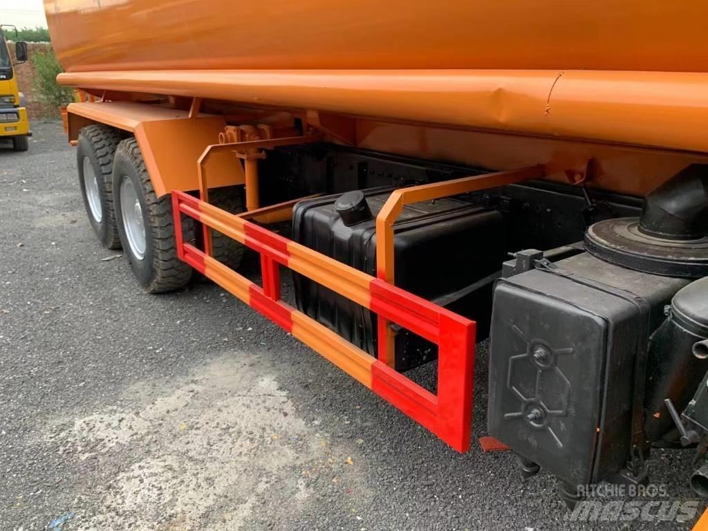 Shacman F3000 6X4 Cisterny na vodu