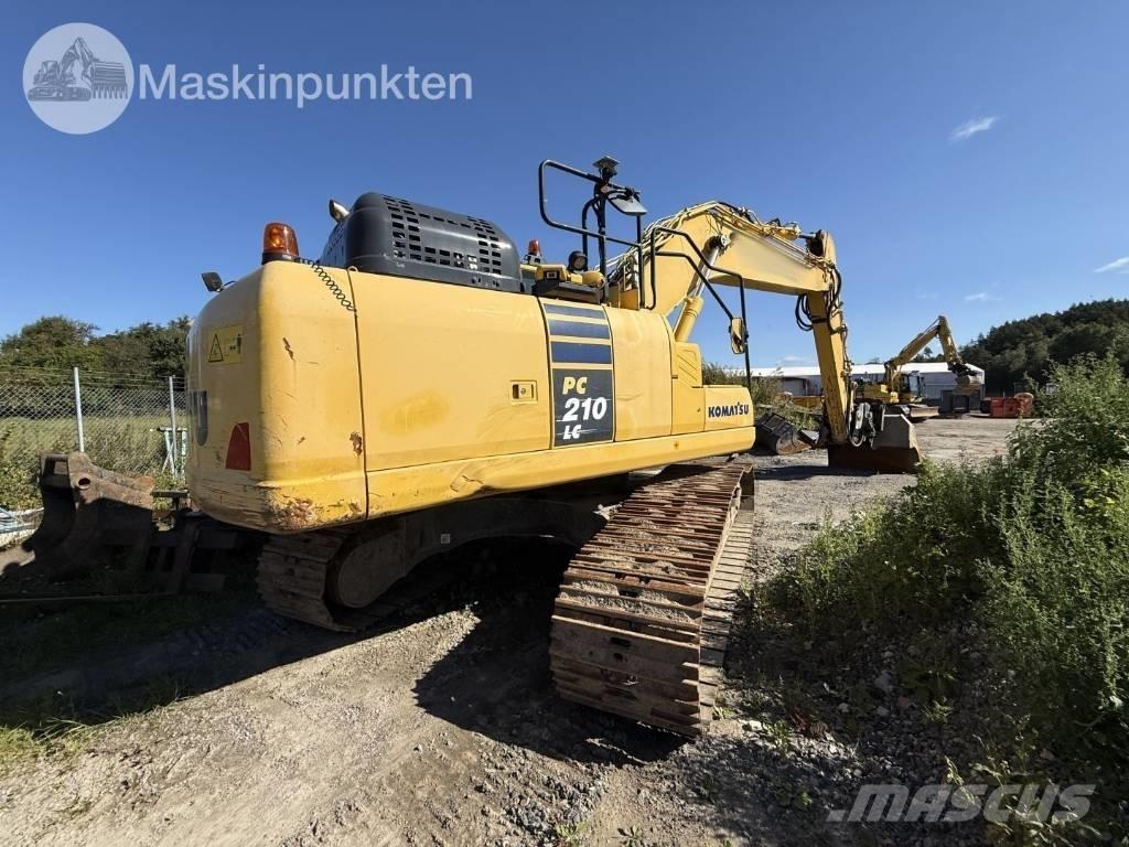 Komatsu PC 210 LC-11 Pásová rýpadla