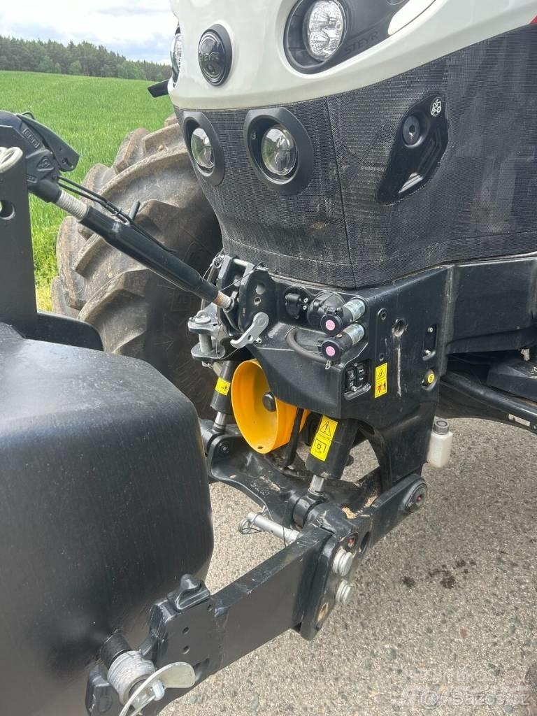 Steyr Absolut CVT Traktory