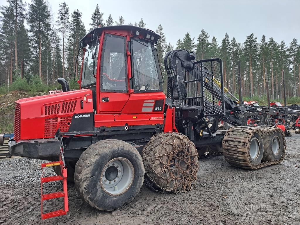 Komatsu 845 Vyvážecí traktory