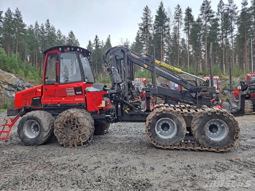 Komatsu 845 Vyvážecí traktory