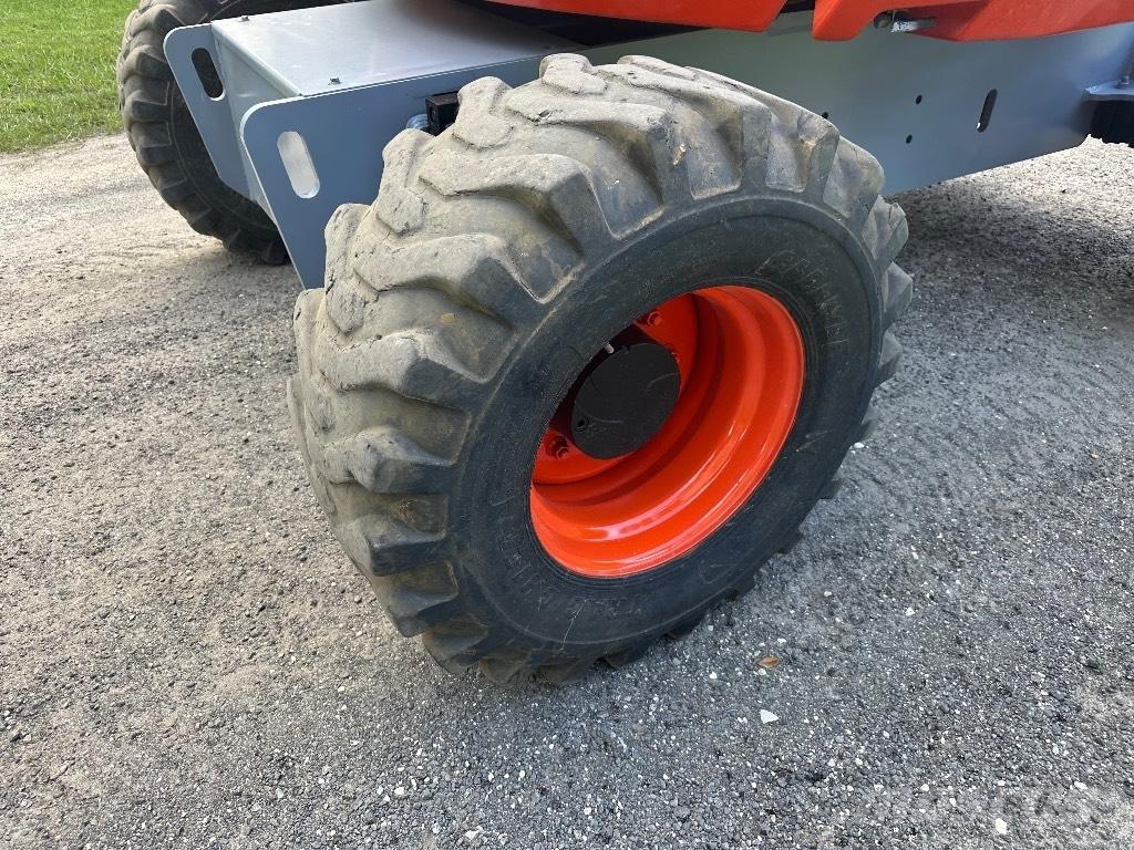 SkyJack SJ 63 AJ Kloubové plošiny