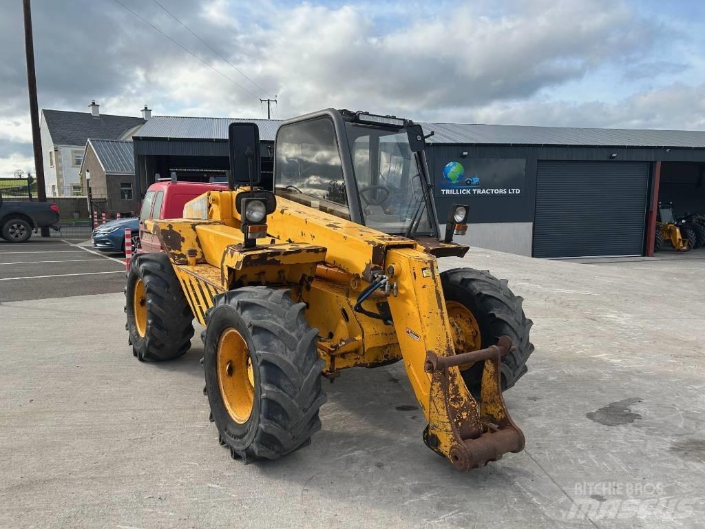 JCB 520 Loadall Teleskopické nakladače pro zemědělství