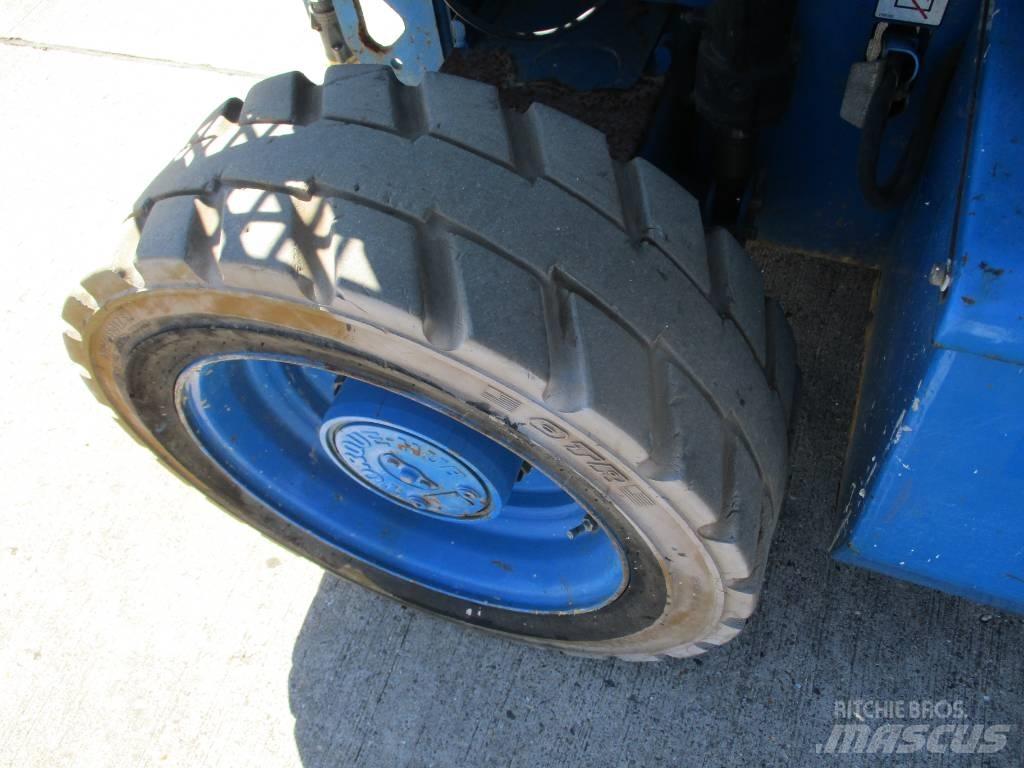 JLG M4069 (599) Nůžková zvedací plošina