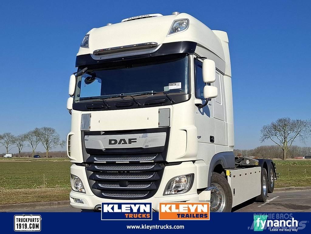 DAF XF 480 FAN Hákový nosič kontejnerů