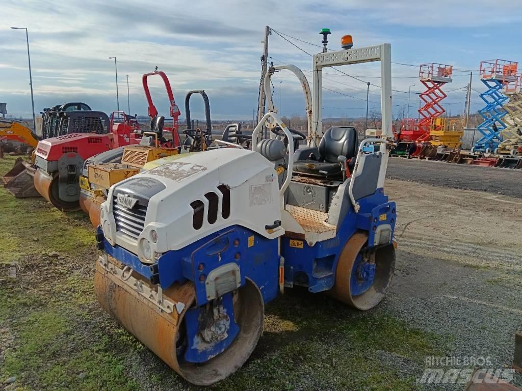 Hamm HD 12 VV Tandemové válce