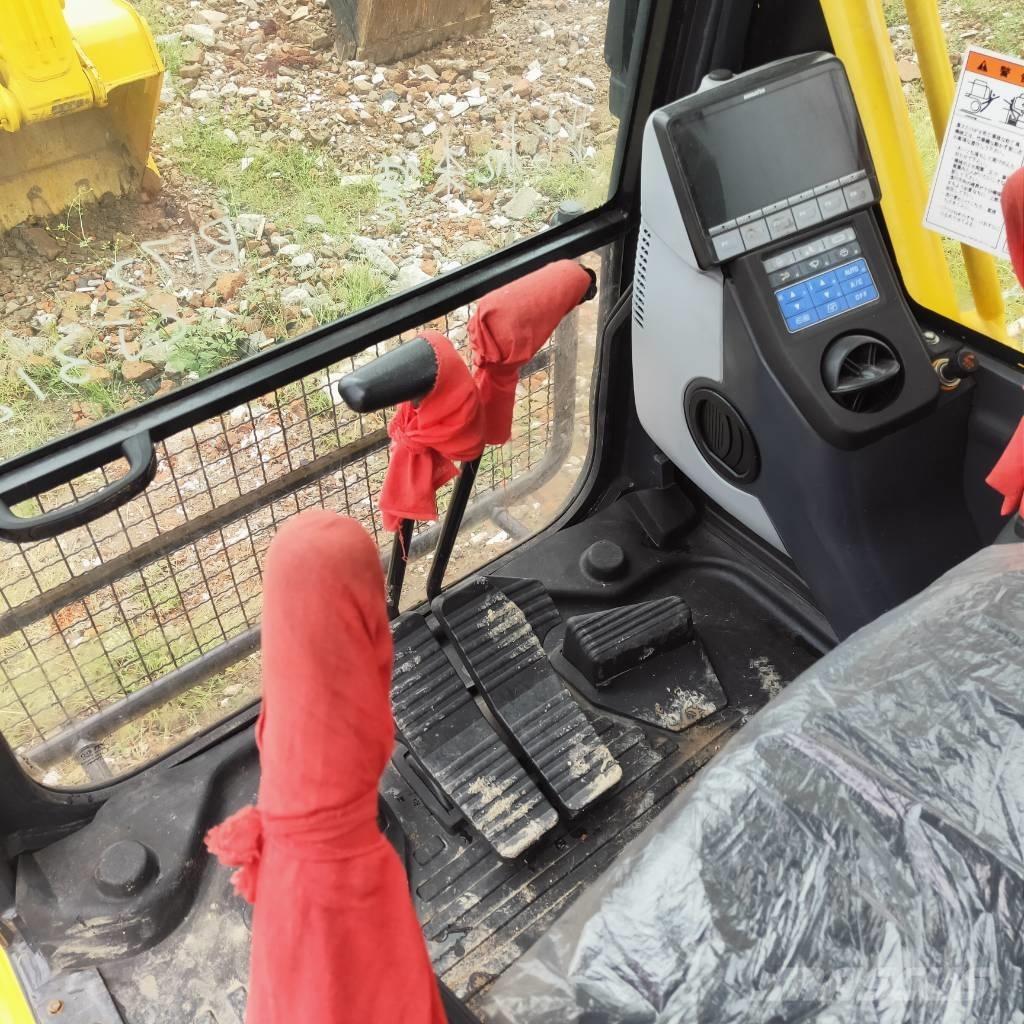 Komatsu PC200-8 Pásová rýpadla