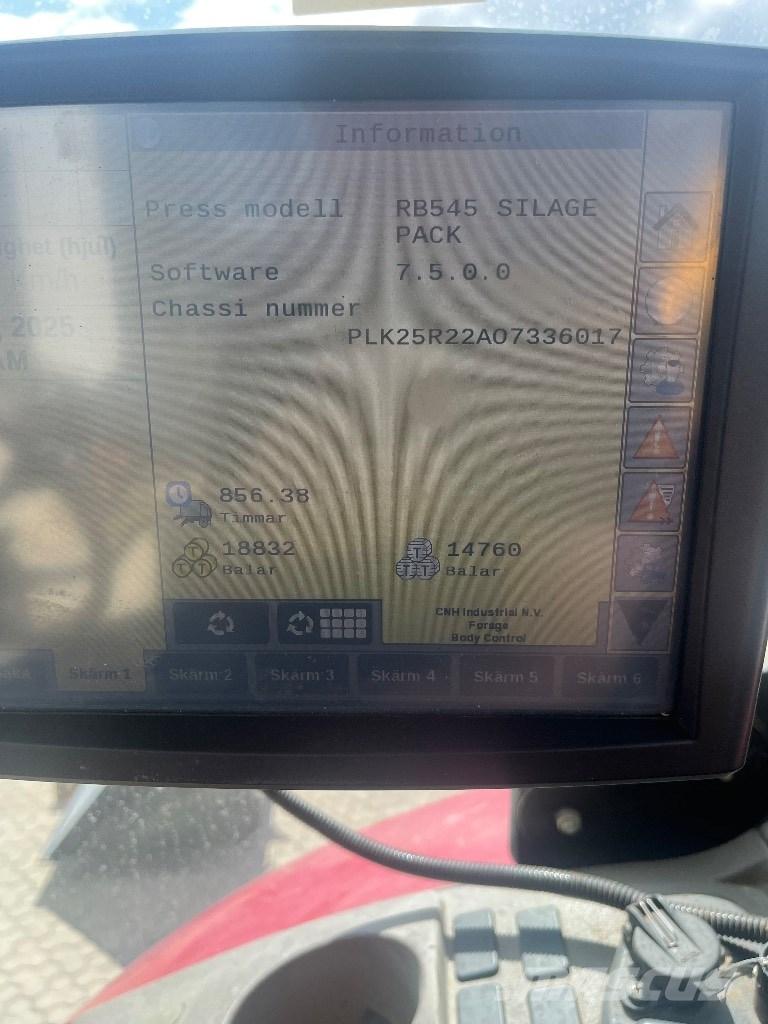 Case IH RB 545 Lis na válcové balíky
