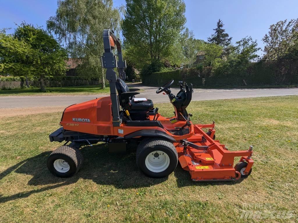 Kubota F 3890 Samojízdné sekačky