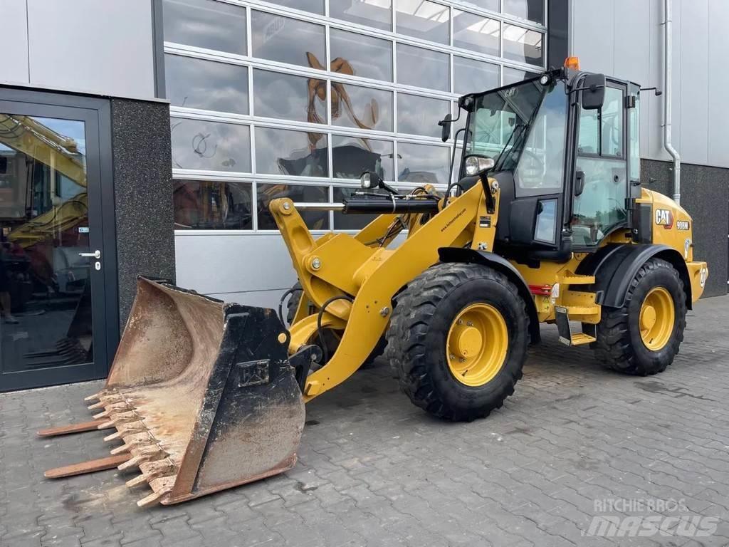 CAT 908M | EPA Kolové nakladače