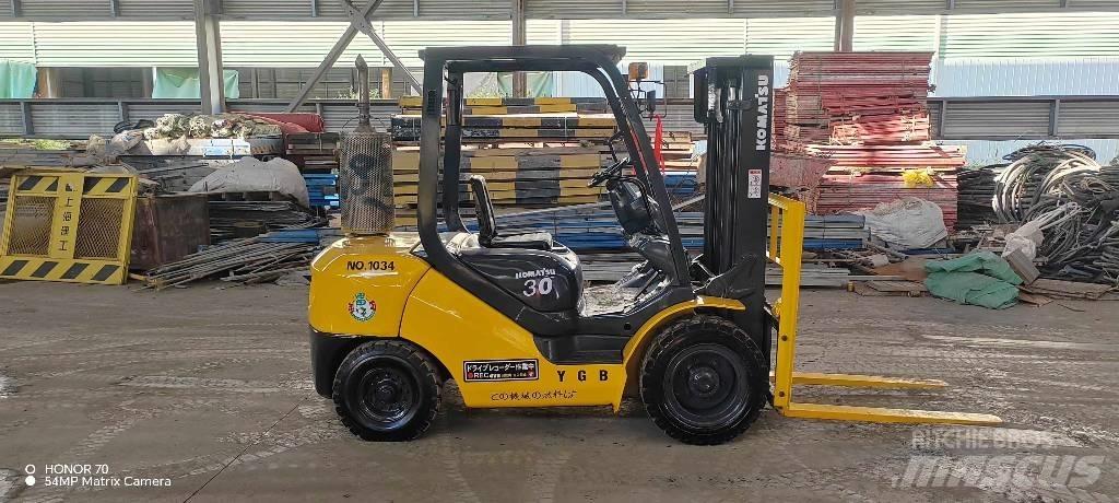 Komatsu FD 30 T-14 Dieselové vozíky